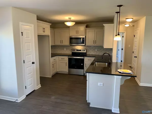 Toney, AL 35773,147 Beaver Brook Place