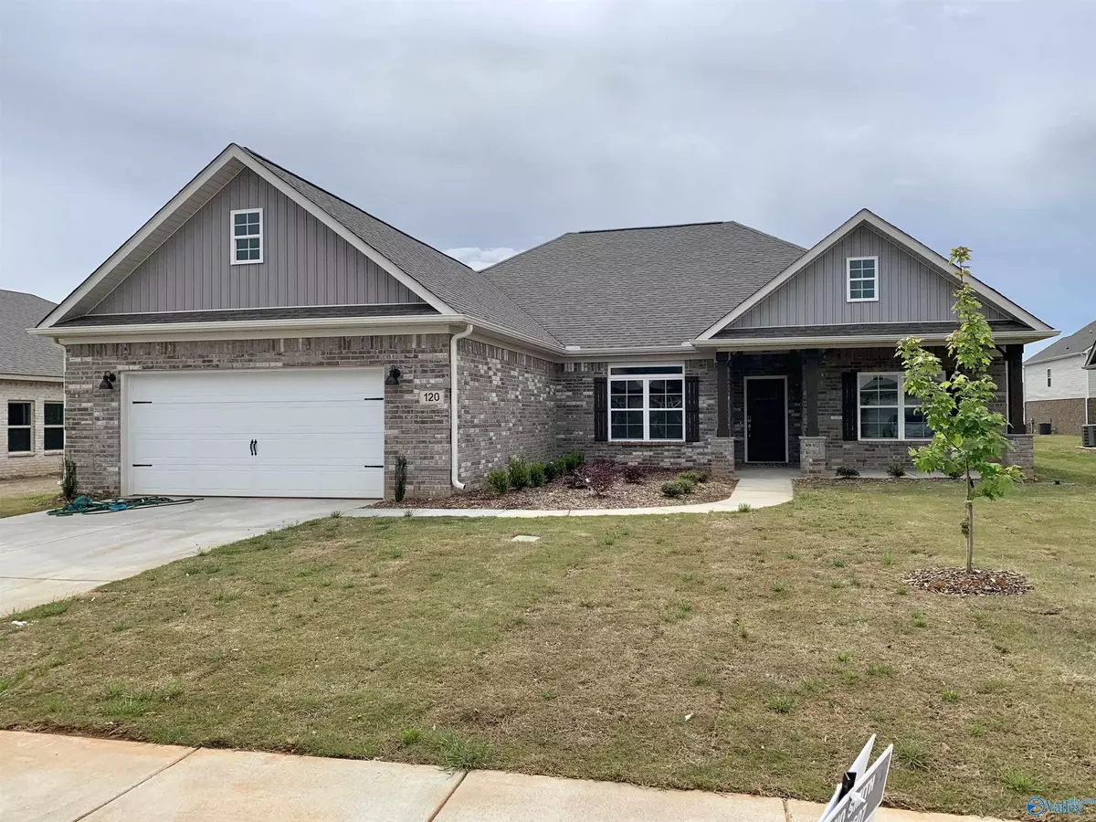 Toney, AL 35773,120 Barn Trail Way