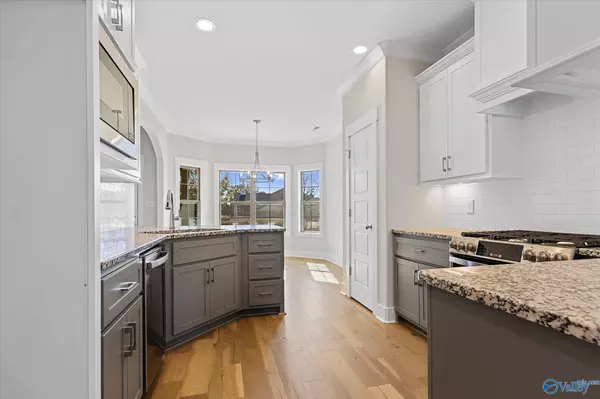 Athens, AL 35611,17908 Longleaf Drive