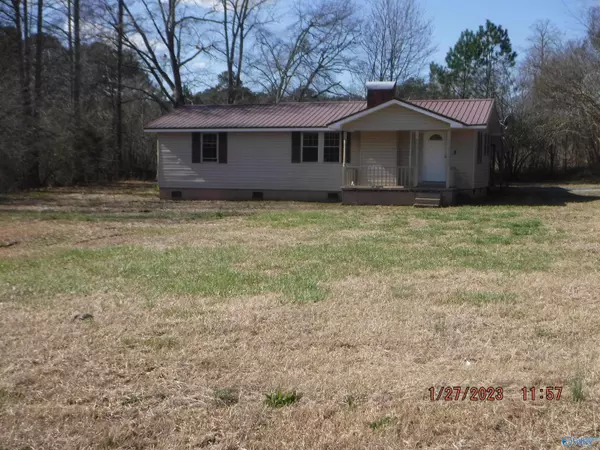 22 Red Hill Church Road, Attalla, AL 35954