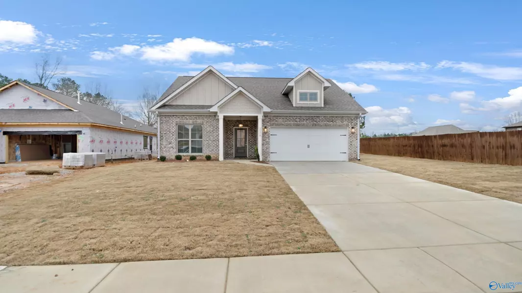 226 Hope Ridge Drive, New Hope, AL 35760