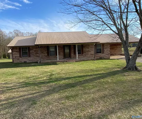 60 Little Creek Road, Arab, AL 35016