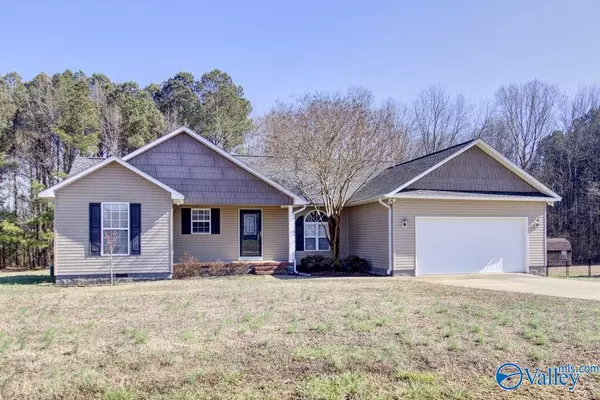 424 Granite Circle, Albertville, AL 35950