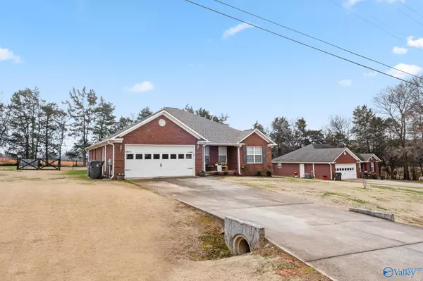 New Market, AL 35761,112 Turtle Point Drive