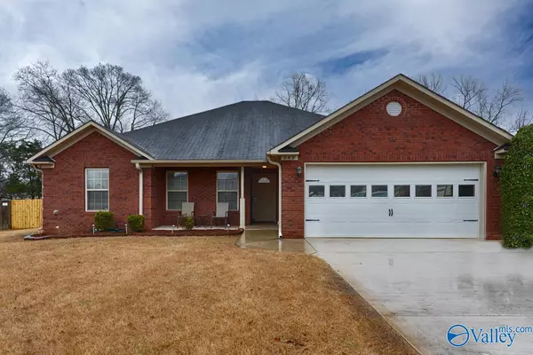 245 Tanner Point Drive, New Market, AL 35761