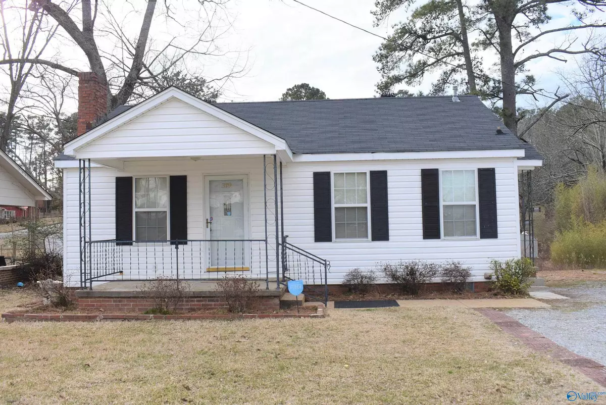 Gadsden, AL 35903,319 Nunnally Avenue