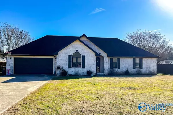 22 Clayton Avenue, Trinity, AL 35673