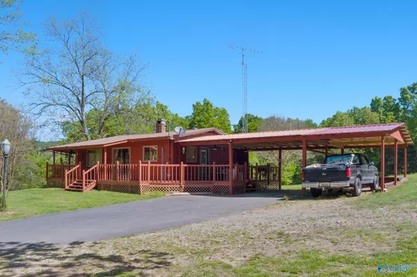 Collinsville, AL 35961,373 County Road 848