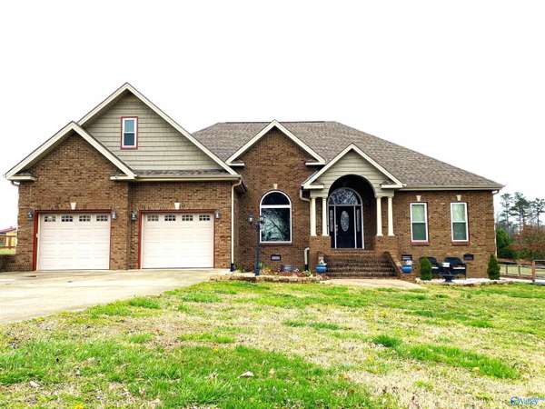 112 Park Road, Union Grove, AL 35175