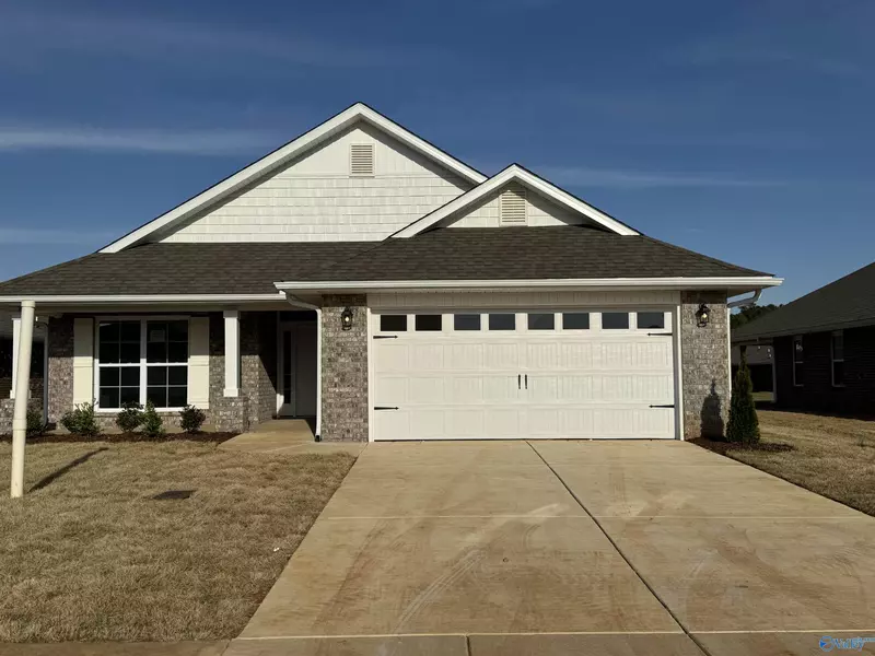 15384 Wildflower Bend, Athens, AL 35611