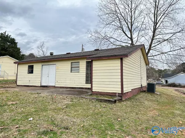 Huntsville, AL 35810,2908 Deerfield Road NW