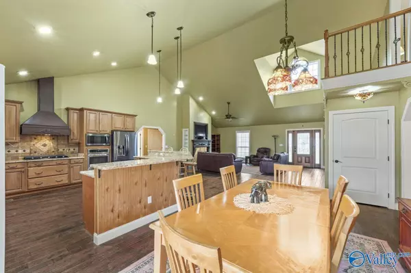 Ragland, AL 35131,301 Lib Lane