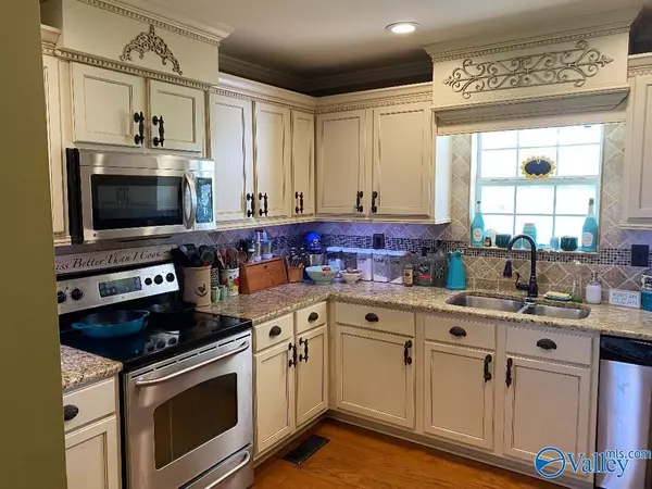 Russellville, AL 35654,1890 E Lawrence Street