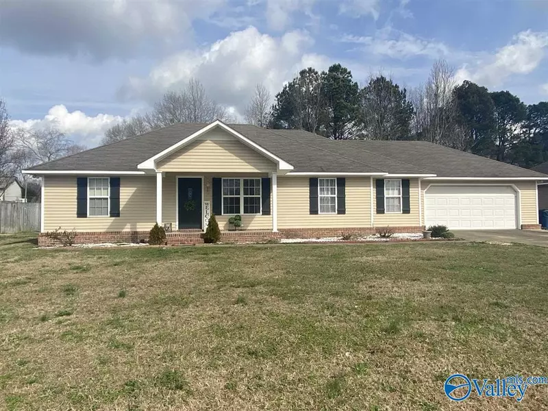 65 Whit Lane, Boaz, AL 35957