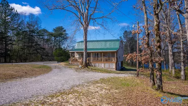 2898 County Road 776, Ider, AL 35981