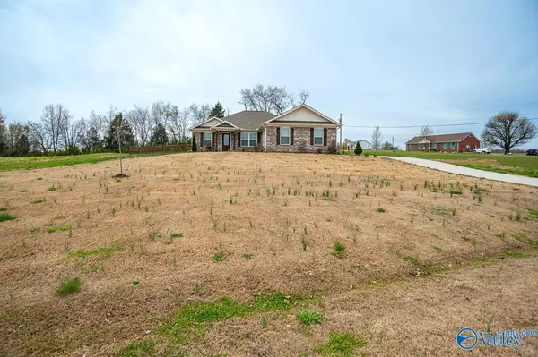 3 Dewitt Drive, Fayetteville, TN 37334