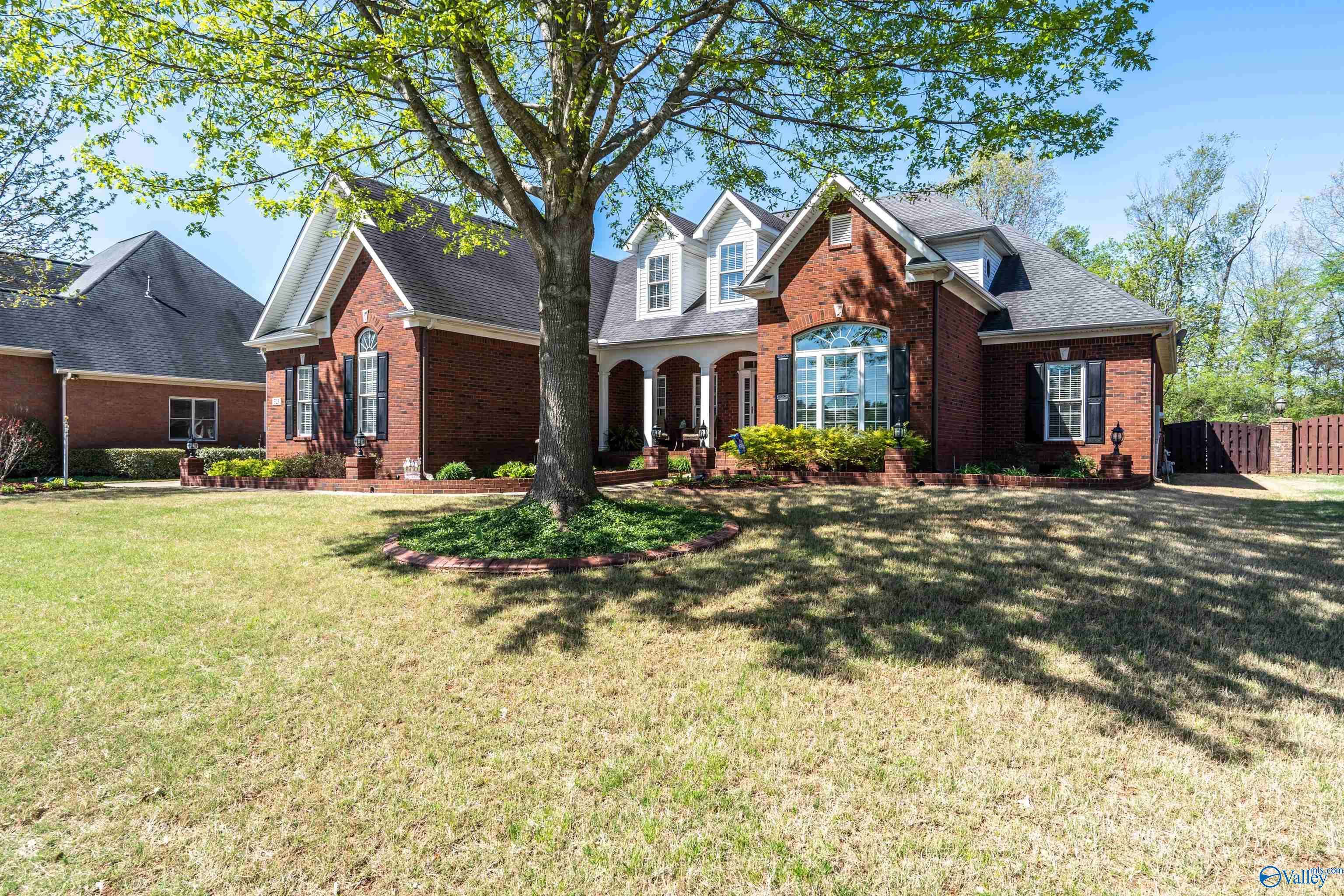 523 Thoreau Spring Court, Madison, AL 35758