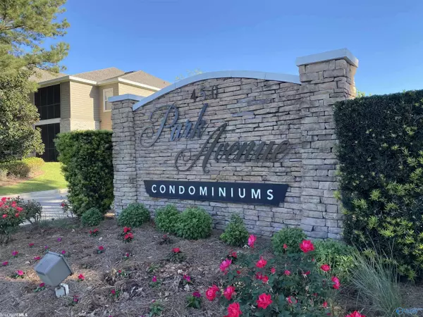450 Park Avenue #813, Foley, AL 36535
