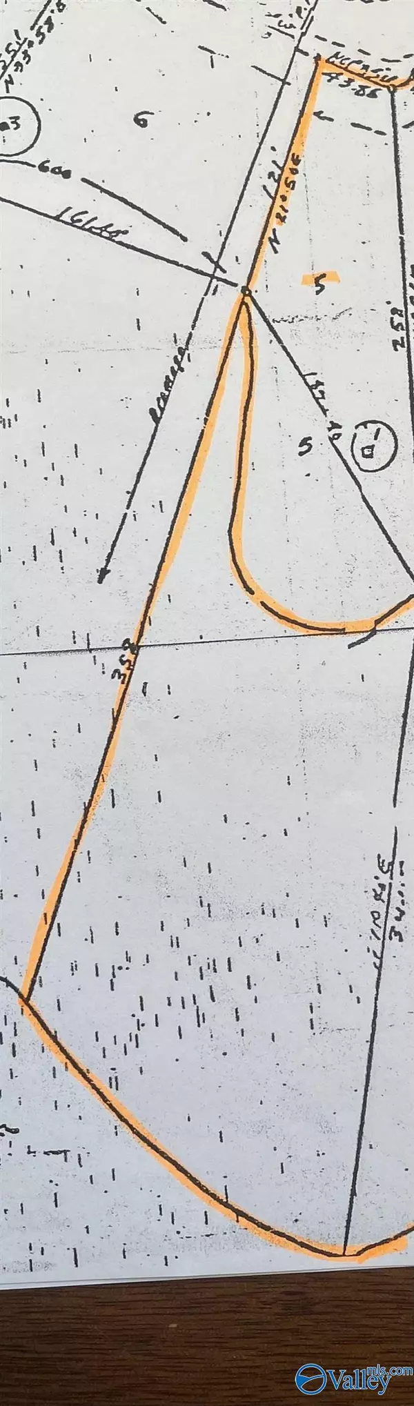 307 Oak Place, Guntersville, AL 35978