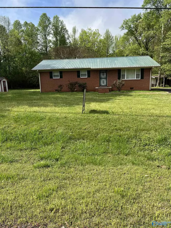 781 Ridgedale Road, Scottsboro, AL 35768