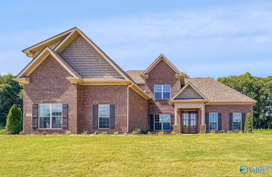 209 Oakland View Drive, Brownsboro, AL 35741