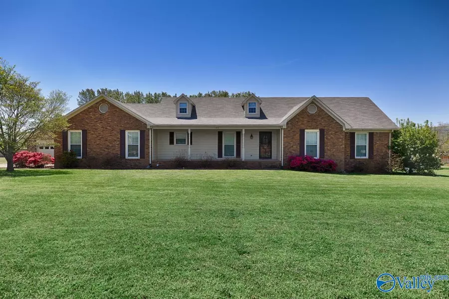 108 Indian Trace Circle, Meridianville, AL 35759