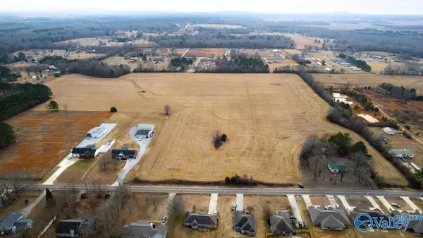 Toney, AL 35773,4.13 Acres Ready Section Road