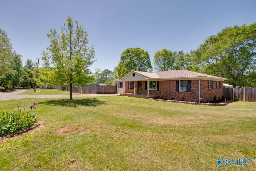 154 Travis Circle, Toney, AL 35773