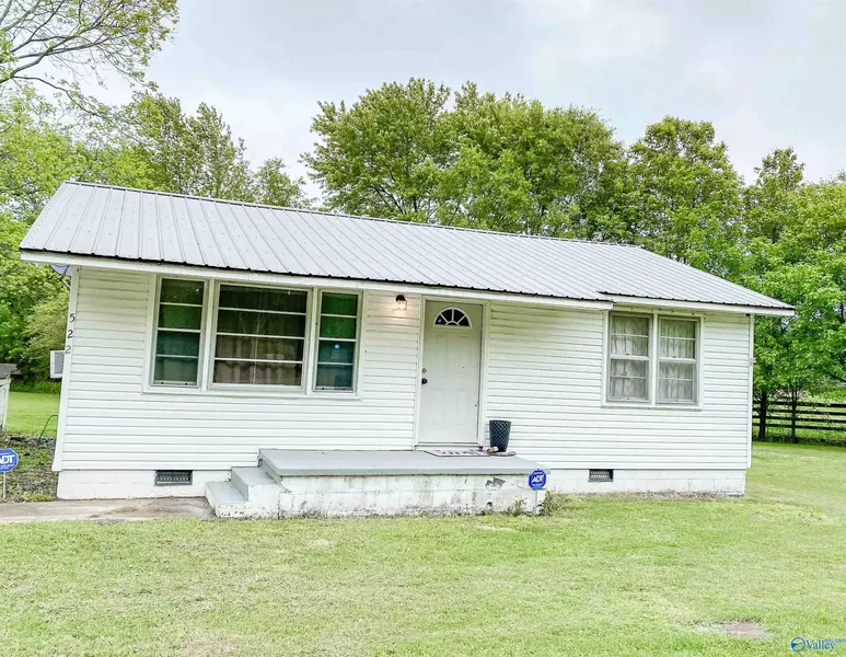 522 Mayberry Lane, Arab, AL 35016