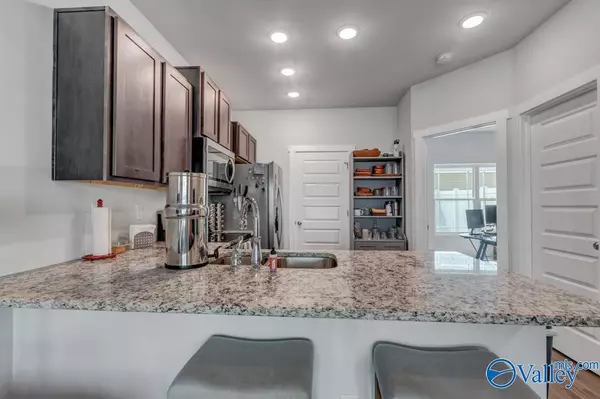 Huntsville, AL 35756,415 Falls Pointe