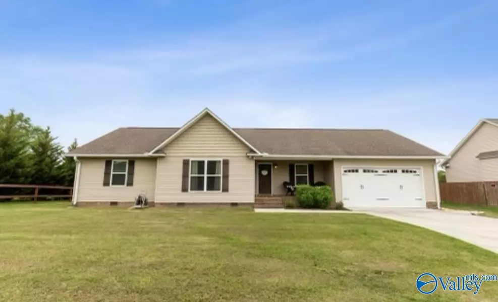 238 Old Glory Lane, Albertville, AL 35950