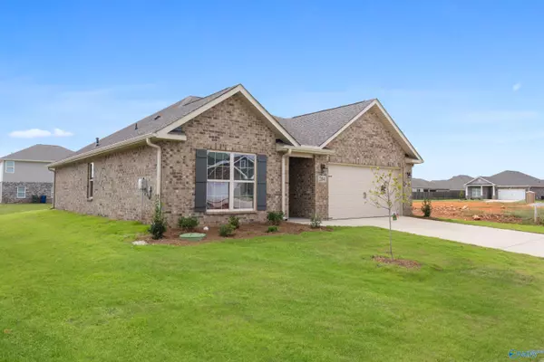 New Market, AL 35761,204 Goldie Court