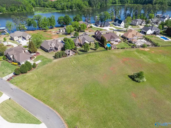 Lot 65 Peninsula Drive, Scottsboro, AL 35769