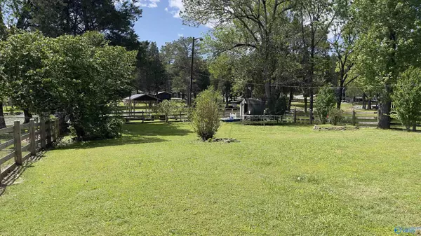 Leesburg, AL 35983,735 Pine Cone Street