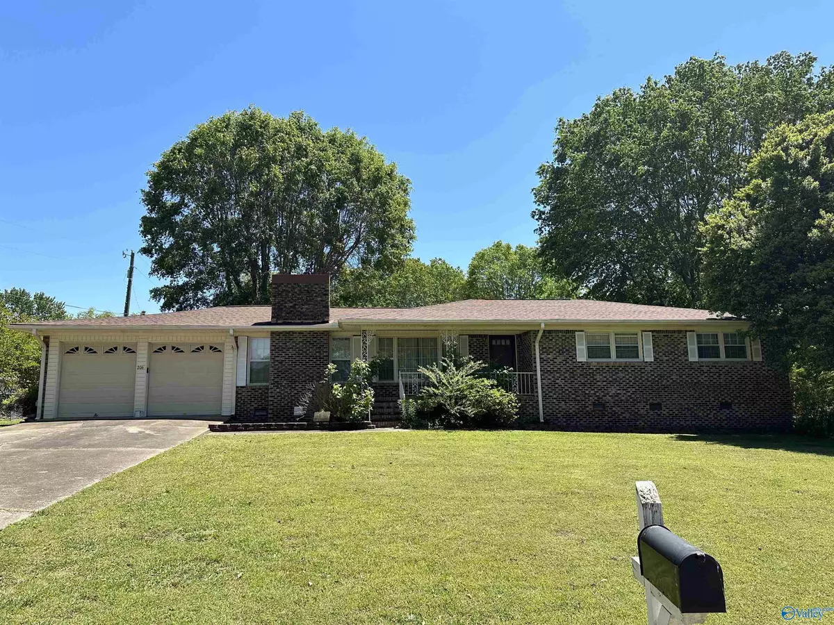 Arab, AL 35016,206 Skidmore Drive NW