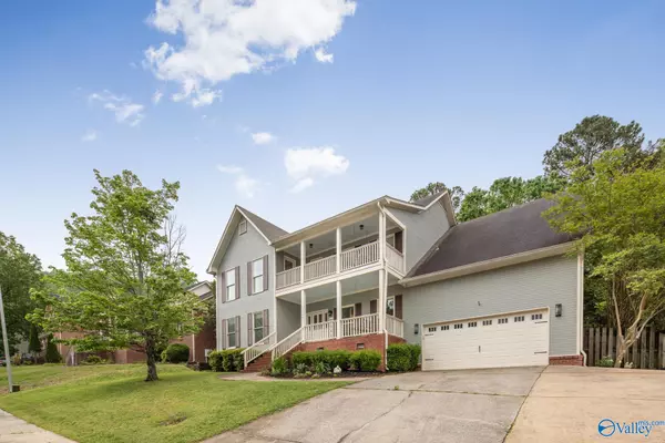 15008 Leafmore Drive SE, Huntsville, AL 35803