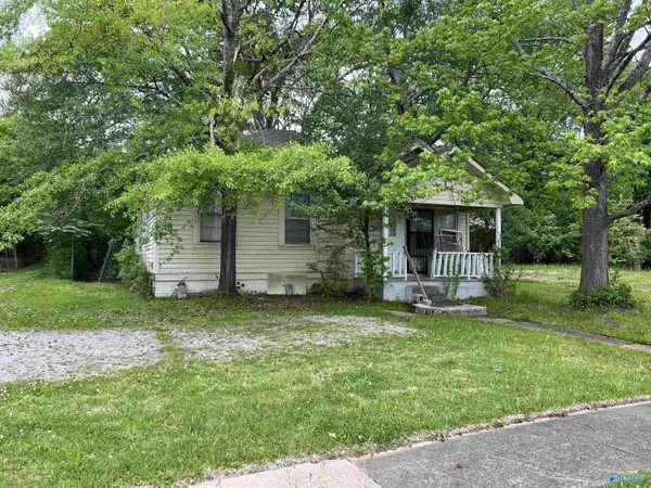 Gadsden, AL 35903,902 Wilson Street