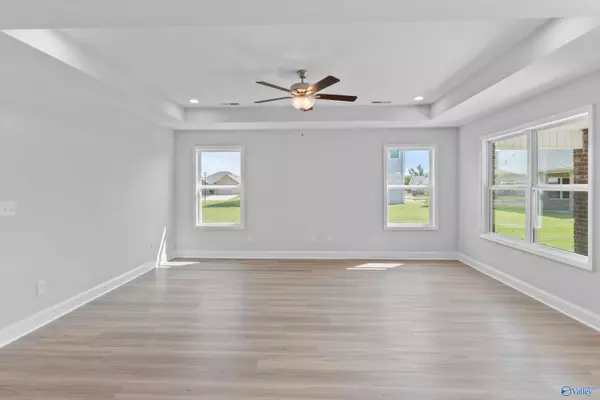 Toney, AL 35773,136 Barn Trail Way