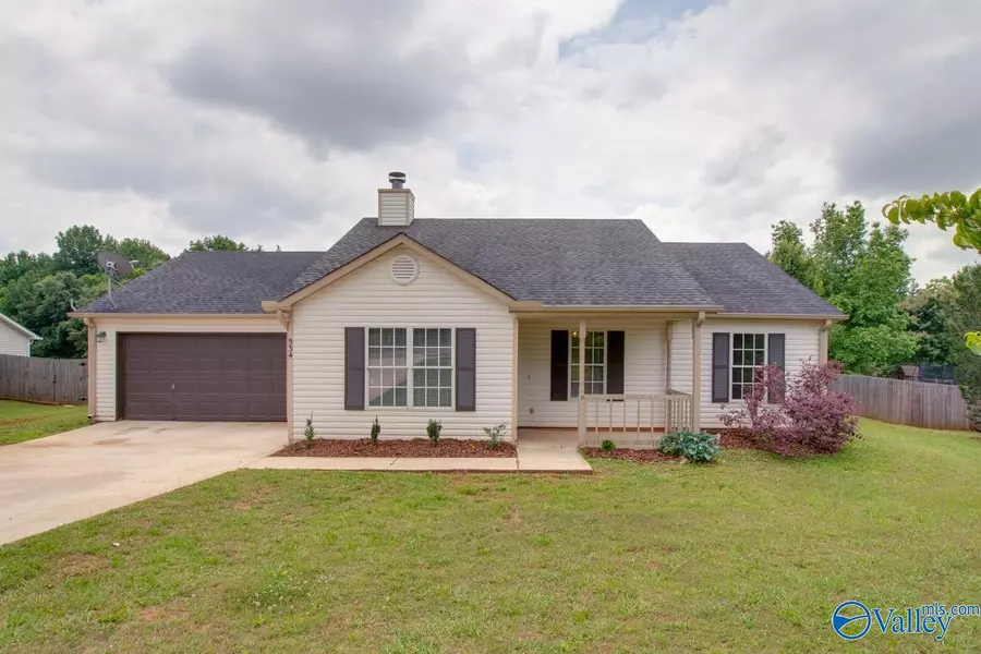 534 Henry Taylor Road, New Market, AL 35761