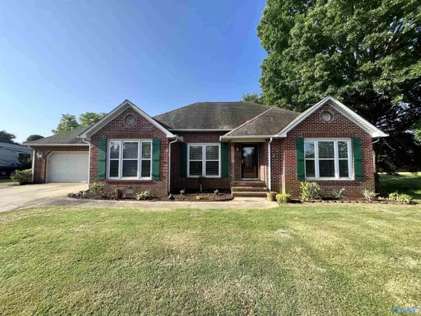 24868 Bubba Trail, Athens, AL 35613