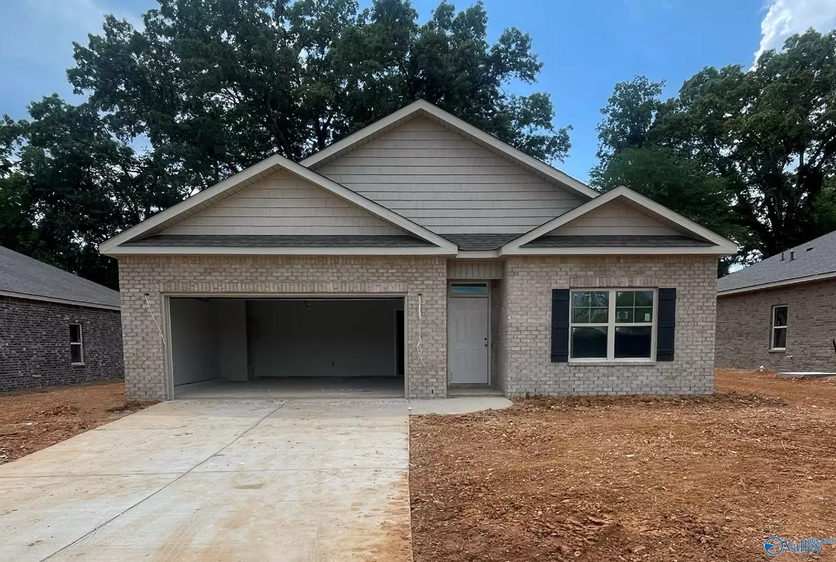 New Market, AL 35761,116 Canonbury Drive