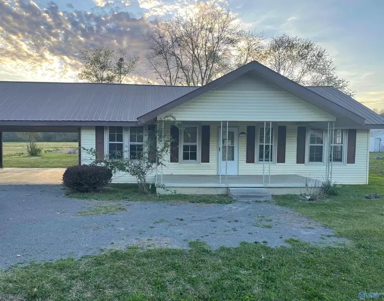 2208 Old Gurley Pike, New Hope, AL 35760