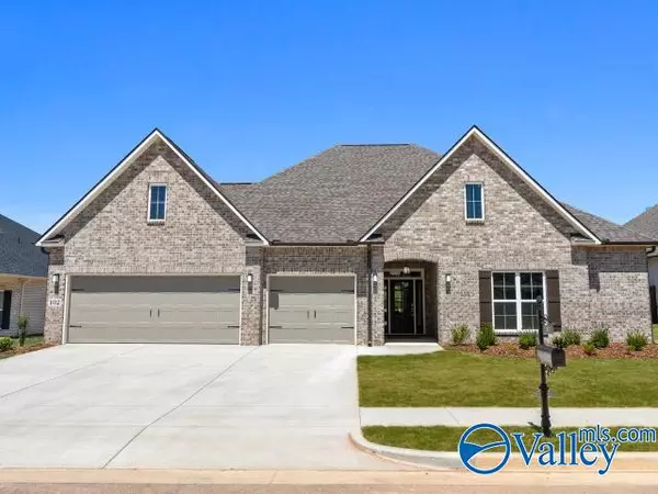 102 Pebblestream Drive, Madison, AL 35756