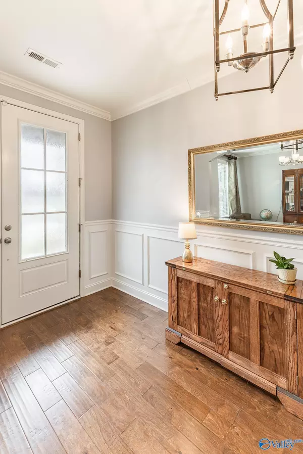 Priceville, AL 35603,252 Willow Bank Circle