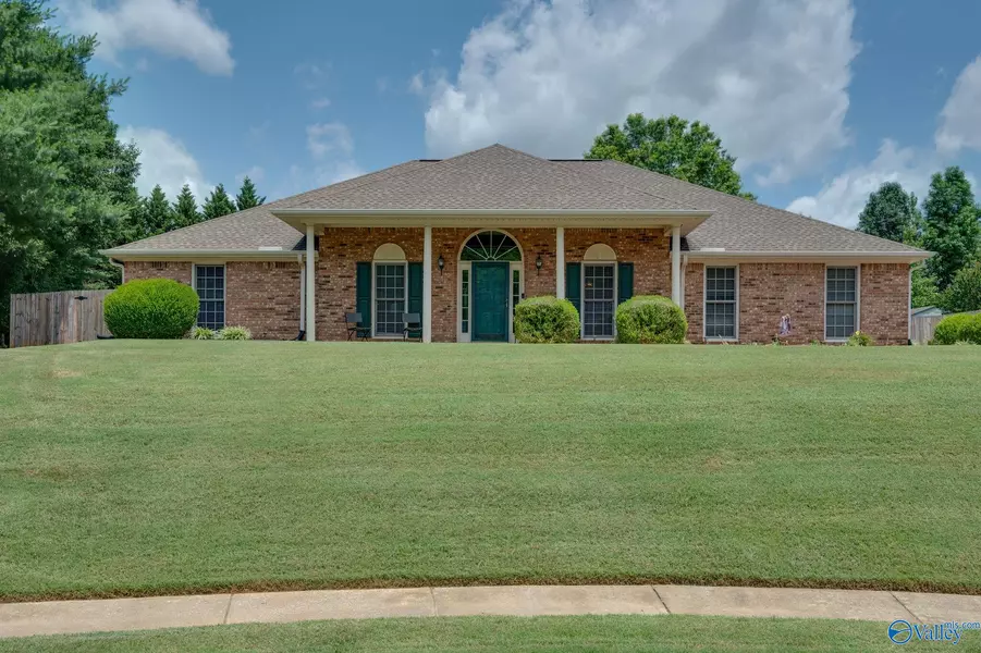 145 Foxridge Drive, Harvest, AL 35749