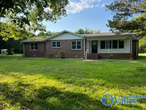 Falkville, AL 35622,8 E Woods Private Drive