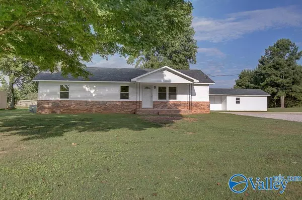 8278 Old Railroad Bed Road, Ardmore, AL 35739