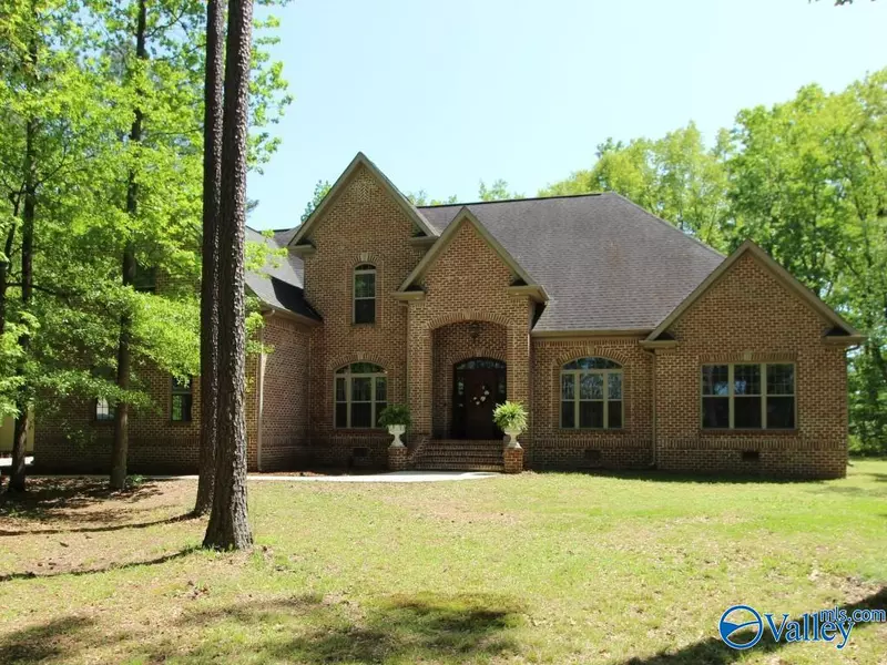 17078 Ennis Road, Athens, AL 35613