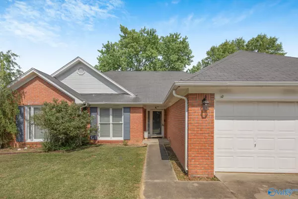 Decatur, AL 35603,1414 Lake Crest Drive
