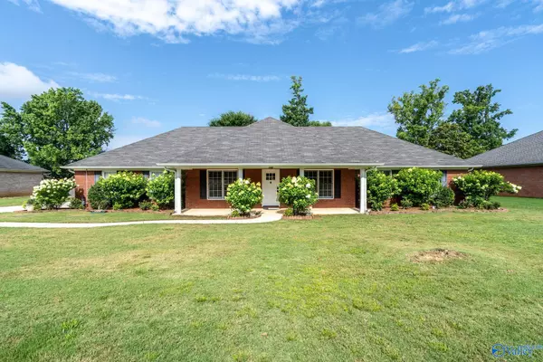 110 Autumn Crest Drive,  Madison,  AL 35757